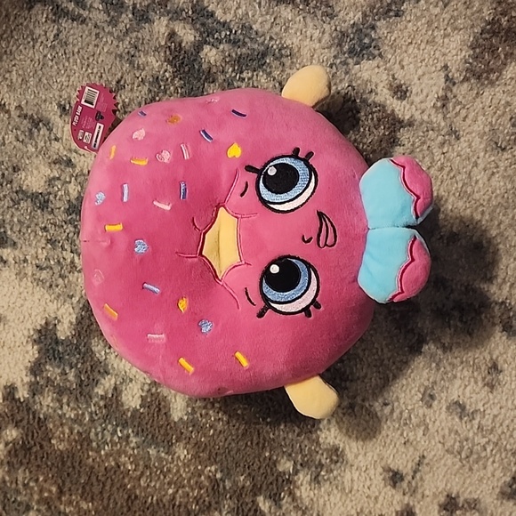 Shopkins d'lish donut plush toy - Picture 2 of 6